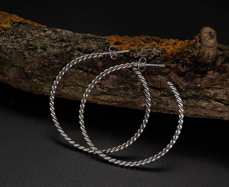 Creolen 46mm , Sterling Silber 925 Hoops Gedreht Und Teilweise Geschwärzt, Handgefertigt, Geschenk Für Sie Ihn Creolen 46mm , Sterling Silber 925 Hoops Gedreht Und Teilweise Geschwärzt, Handgefertigt, Geschenk Für Sie Ihn von KudawPellu
