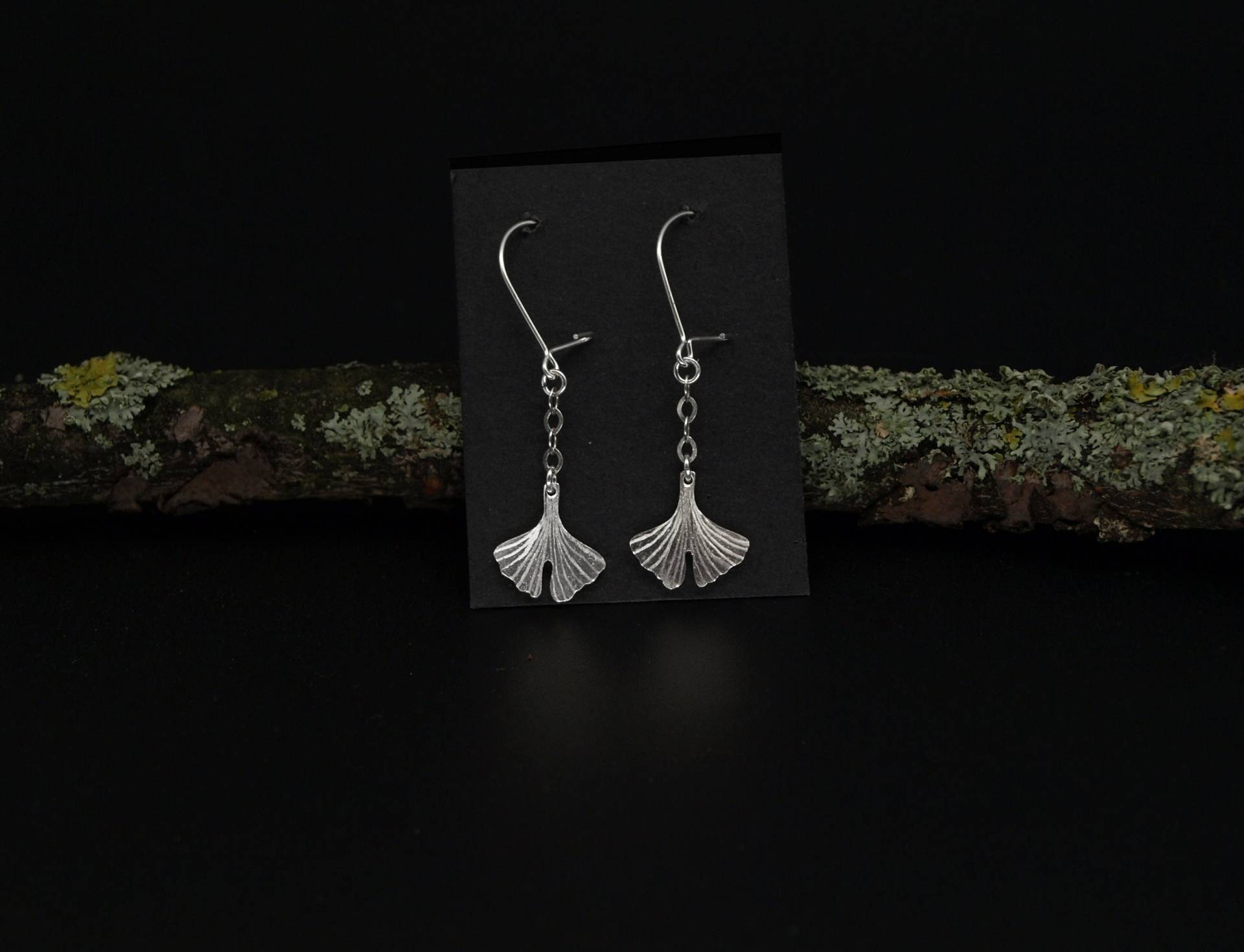 Ginkgo Blatt Ohrhänger Aus Sterling Silber 925, Glücksbringer, Geschenk, Handgefertigt in Deutschland von KudawPellu