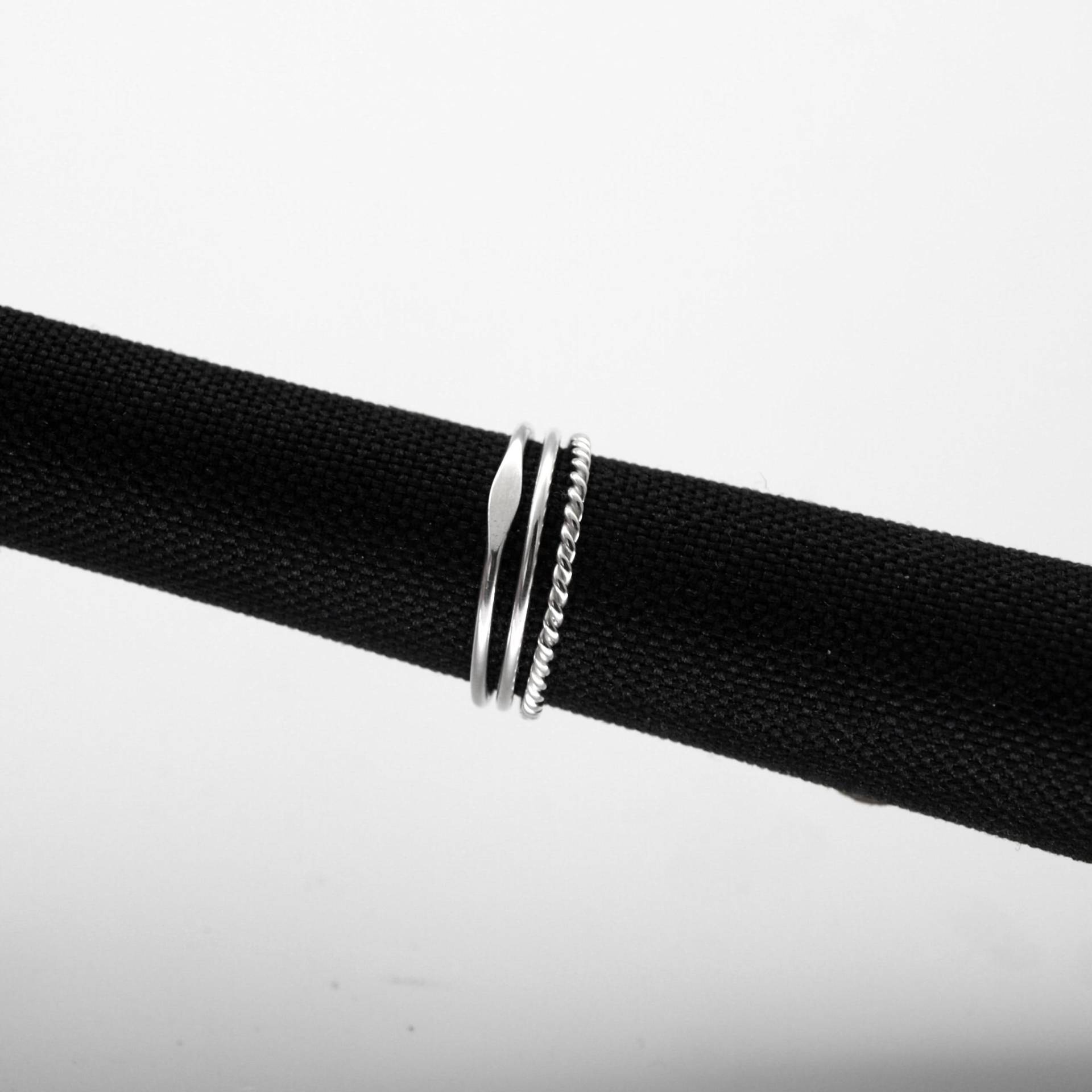 Ringset Bestehend Aus 3 Ringen, 1Kordel Ring, 1Glatter 1Mittig Platter Sterlingsilber 925, Handgefertigt von KudawPellu