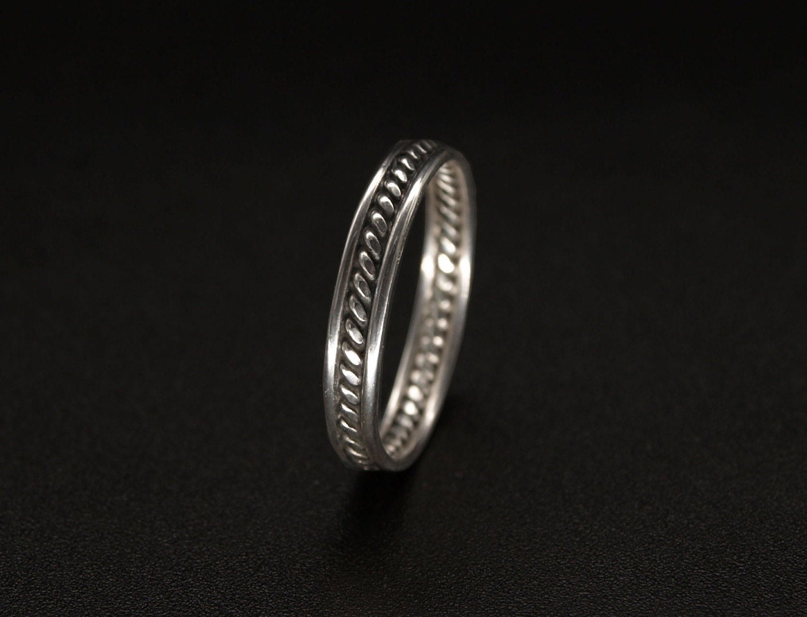 Schmaler Band Ring in Sterling Silber 925, Handgefertigt Deutschland von KudawPellu
