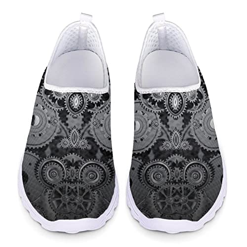 Kuiaobaty Damen Slip on Mesh Flache Turnschuhe Krankenschwester Blume Schwein Schädel Boho Streifen Bär Atmungsaktiv Walking Sport Sneakers Leichte Freizeitschuhe, Getriebe-Muster, 42.5 EU von Kuiaobaty