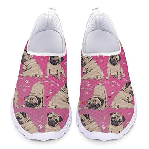 Kuiaobaty Damen Slip on Mesh Flache Turnschuhe Krankenschwester Blume Schwein Schädel Boho Streifen Bär Atmungsaktiv Walking Sport Sneakers Leichte Freizeitschuhe, Lustiger Mops-Hund, Rosa, 39.5 EU von Kuiaobaty