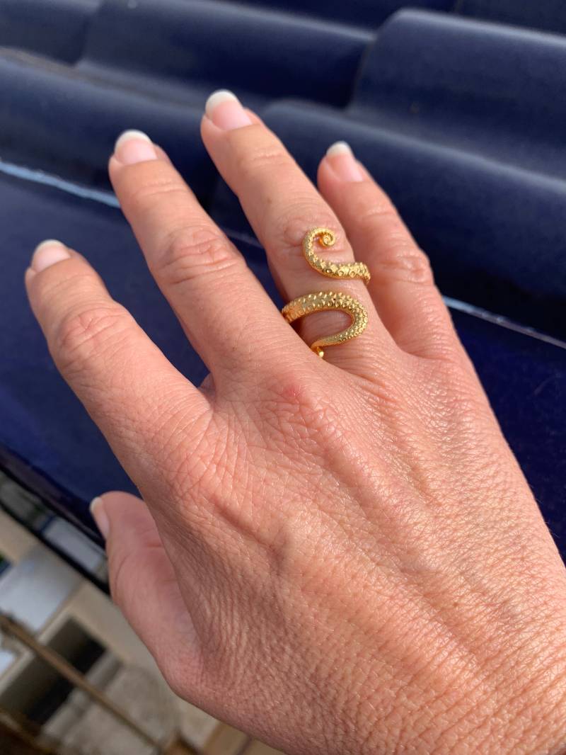 sterling Silber Oder 24K Vergoldet Oktopus Ring, Kraken Wickelring, Offenes Band Einstellbar Tentakel Boho Unisex Geschenk, Modern von KukuriJewelry