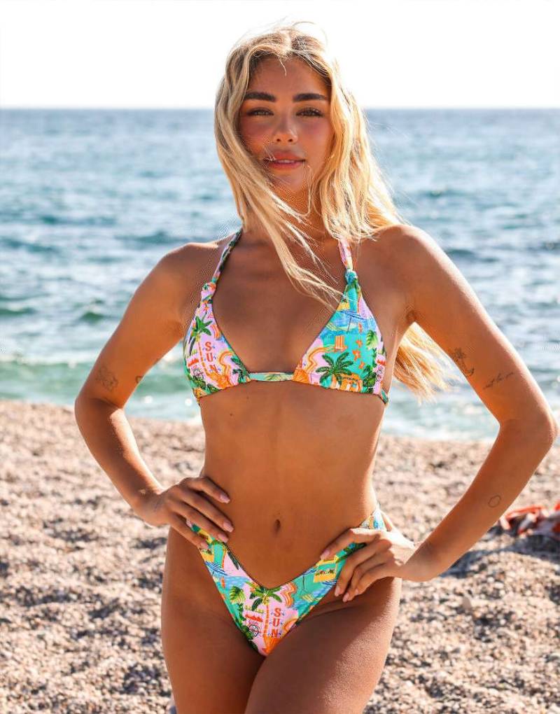 Kulani Kinis - Sunlit Spritz - Bunte Bikinihose mit knappem Y-Schnitt von Kulani Kinis