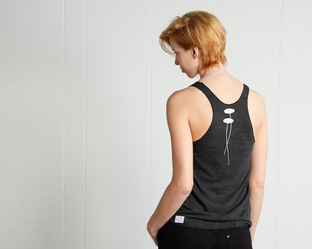Damen Grafik Tank-Large-Beneath Der Oberfläche Design-American Apparel - Dunkel Grau Racer Back Tank, Lässigen Boho Tank-Top Mutter Schwester von KultDesigns