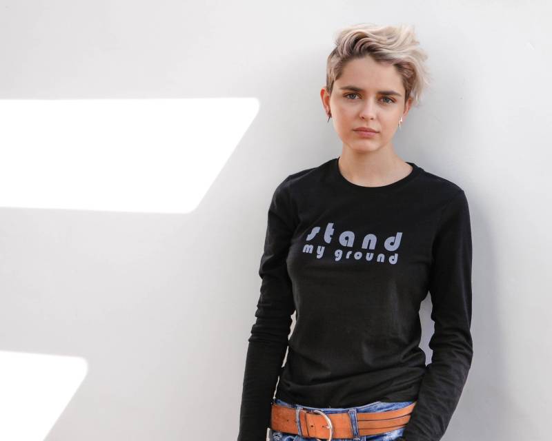 Damen Langarm Stehen Mein Boden Grafik T-Shirt Von Kult Designs-Bella Canvas Mit Grauen Design-Geschenk Für Schwester Tochter von KultDesigns