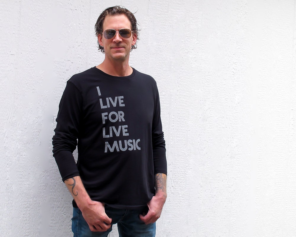 "Männer "I Live For Music" - American Apparel Schwarzes Langarm-T-Shirt Von Kult Designs, Geschenk Ehemann Sohn Vatertag." "Männer "I Live For Music" - American Apparel Schwarzes Langarm-T-Shirt Von Kult Designs, Geschenk Ehemann Sohn Vatertag." von KultDesigns