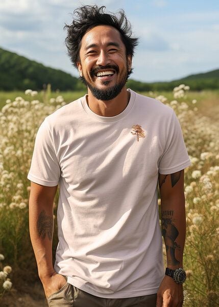 Kultgut Biofair- Artdesign Klassik Shirt / Little Tree in Woodoptik von Kultgut