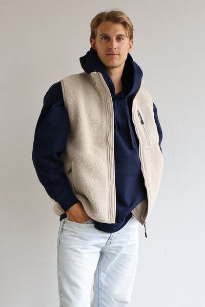 Kultgut New Recycling Generation - Kuschelige Sherpa Fleeceweste / With Love von Kultgut