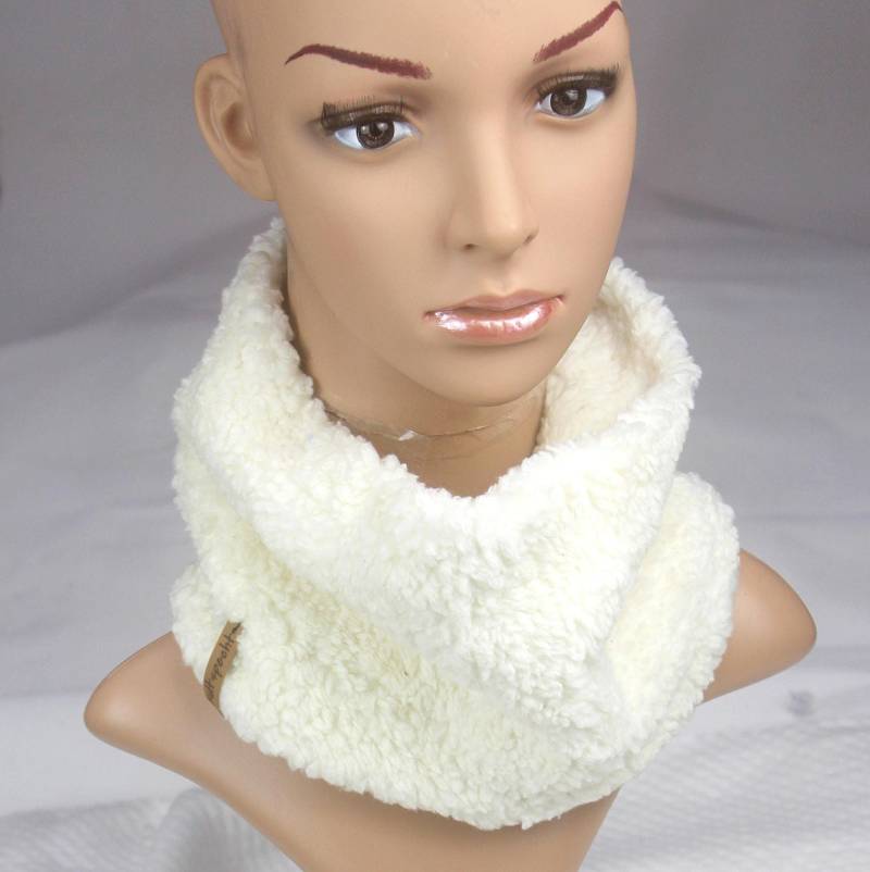 Loop Wollweißer Teddystoff, Für Kinder U. Erwachsene von KultspechtGermany