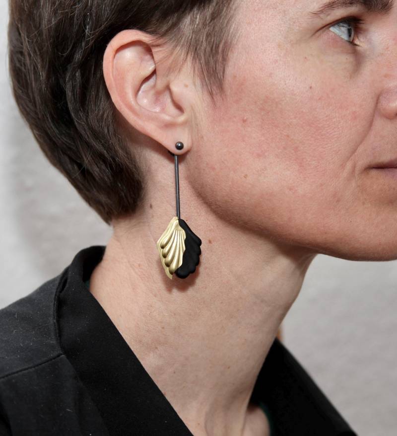 stabohrhänger Mit Acryl/ Geschwärztem Silber/ Messing - Besonderes Geschenk - Leaf Dance von KundKJewelry