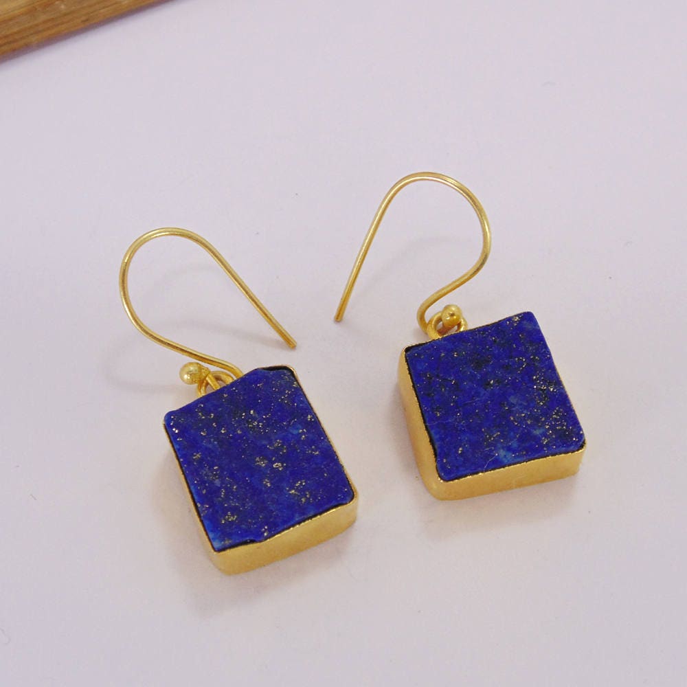 Handgefertigte Lapis Lazuli Ohrringe 18K Vergoldetes Messing, September Geburtsstein von Kundangemsjewelry