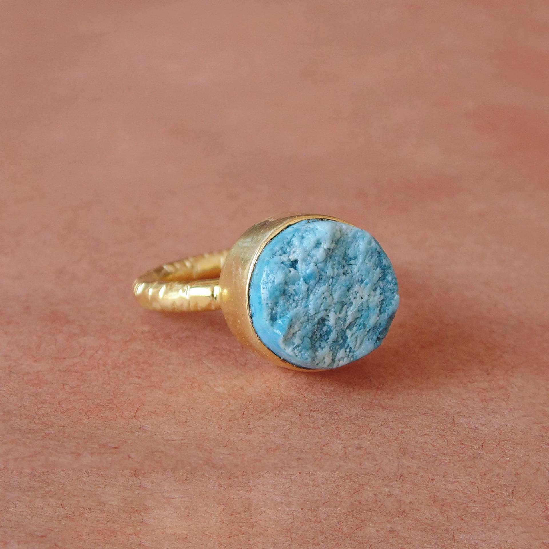 Handgefertigte Runde Form Türkis Dezember Birthstone Ring Stapeln von Kundangemsjewelry