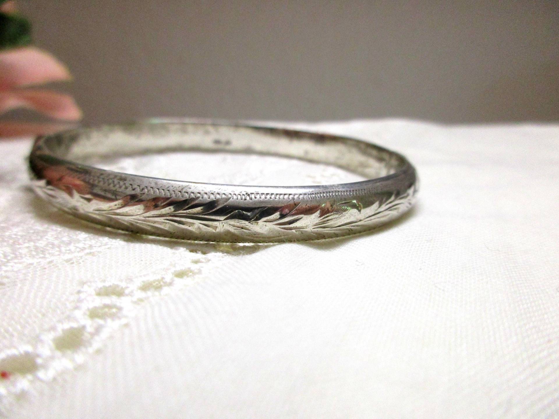 S 57 Wunderschönes Vintage Silberarmband Armreif Silber Florale Gestaltung Trachten? Gepunzt Hp Meisterpunze 835 5, 4 cm X 5, 8 S 57 Wunderschönes Vintage Silberarmband Armreif Silber Florale Gestaltung Trachten? Gepunzt Hp Meisterpunze 835 5, 4 cm X 5, 8 von KunsthaeuschenDeling