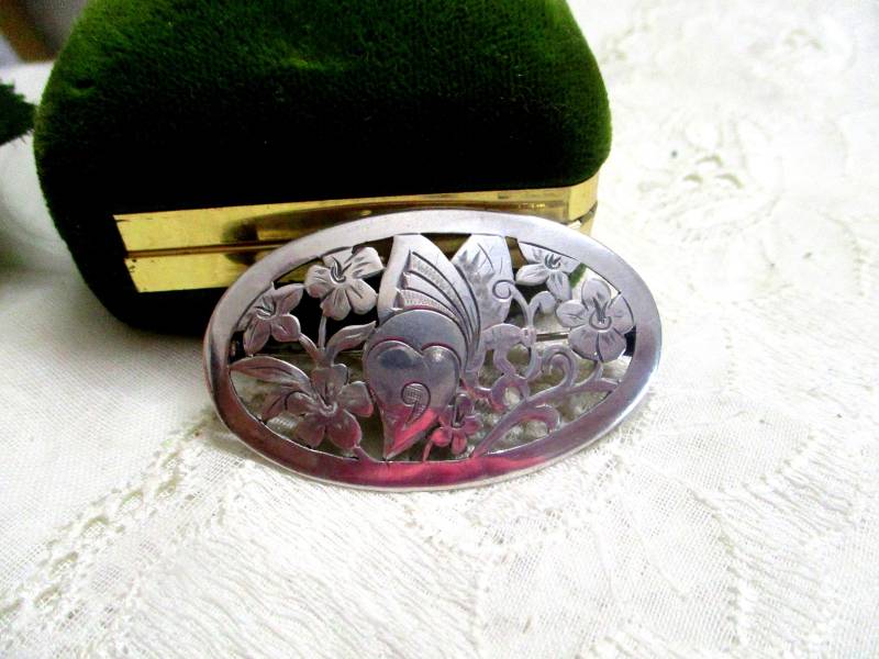 Zauberhafte Art Déco Brosche Schmetterling Anstecknadel Silber 900 Silberschmiedekunst Handarbeit Floral Vintage Geschenk 4, 4 X 2, 8 cm Zauberhafte Art Déco Brosche Schmetterling Anstecknadel Silber 900 Silberschmiedekunst Handarbeit Floral Vintage Geschenk 4, 4 X 2, 8 cm von KunsthaeuschenDeling