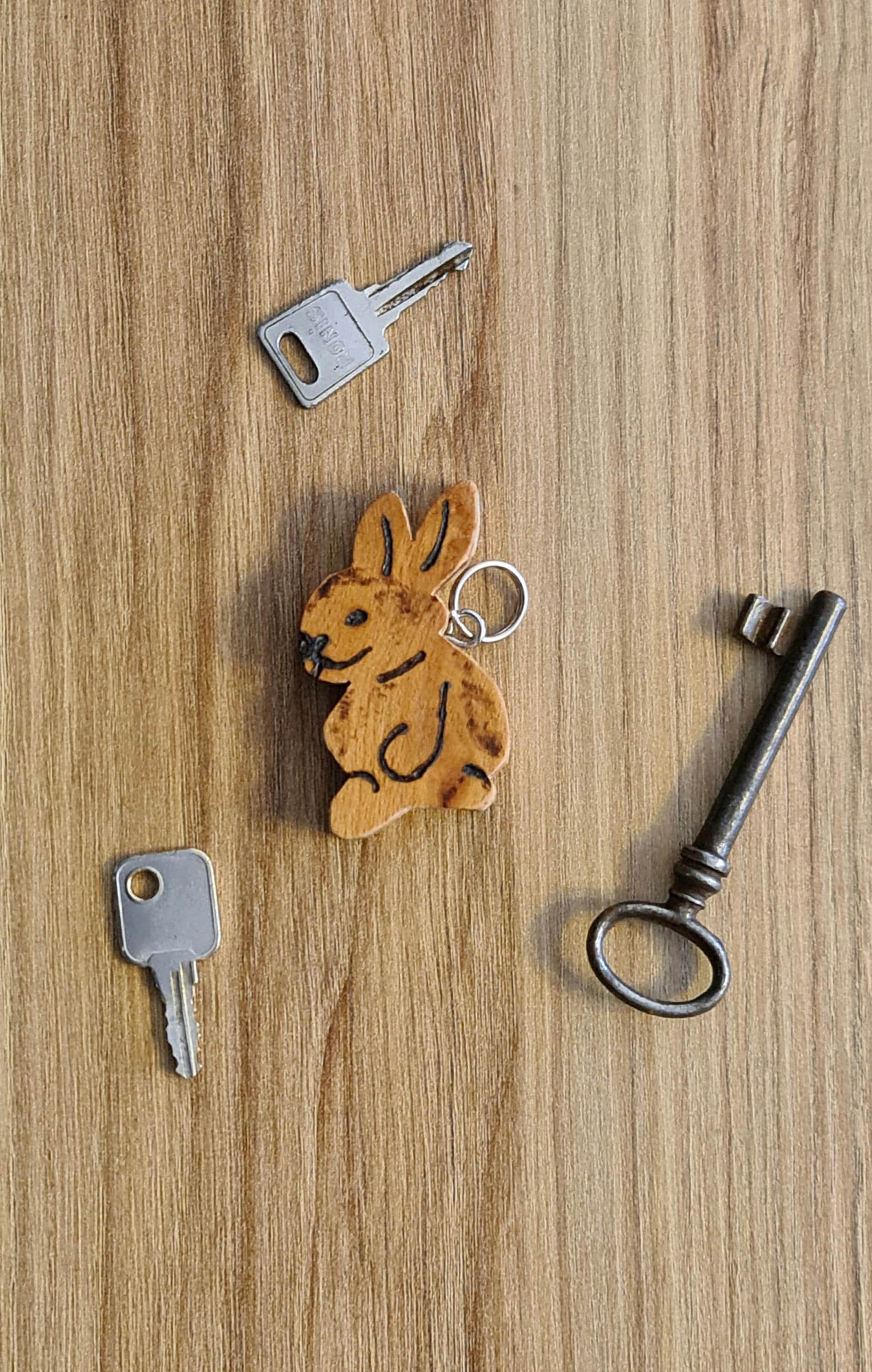Schlüsselanhänger Hase Schlüsselanhänger Hase von KunsthandwerkErzwerk