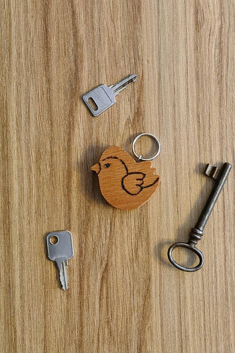 Schlüsselanhänger Holz Meise Schlüsselanhänger Holz Meise von KunsthandwerkErzwerk