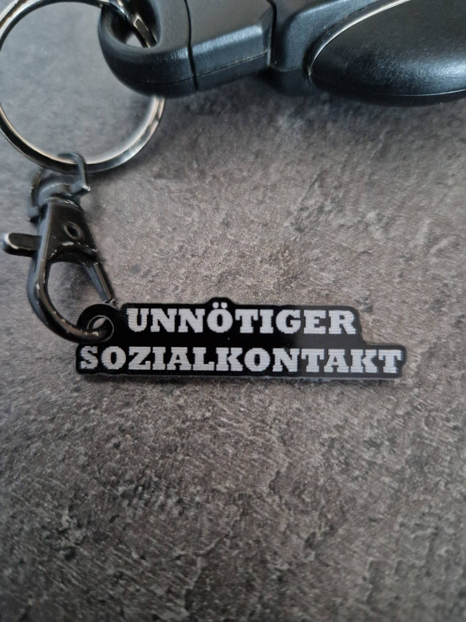Schlüsselanhänger Keychain Aus Plexi Schwarz Gelasert Unnötiger Sozialkontakt Mitbringsel Geschenk Für Freunde Humorvoll Lustig Schlüsselanhänger Keychain Aus Plexi Schwarz Gelasert Unnötiger Sozialkontakt Mitbringsel Geschenk Für Freunde Humorvoll Lustig von KunsthandwerkbyAnja