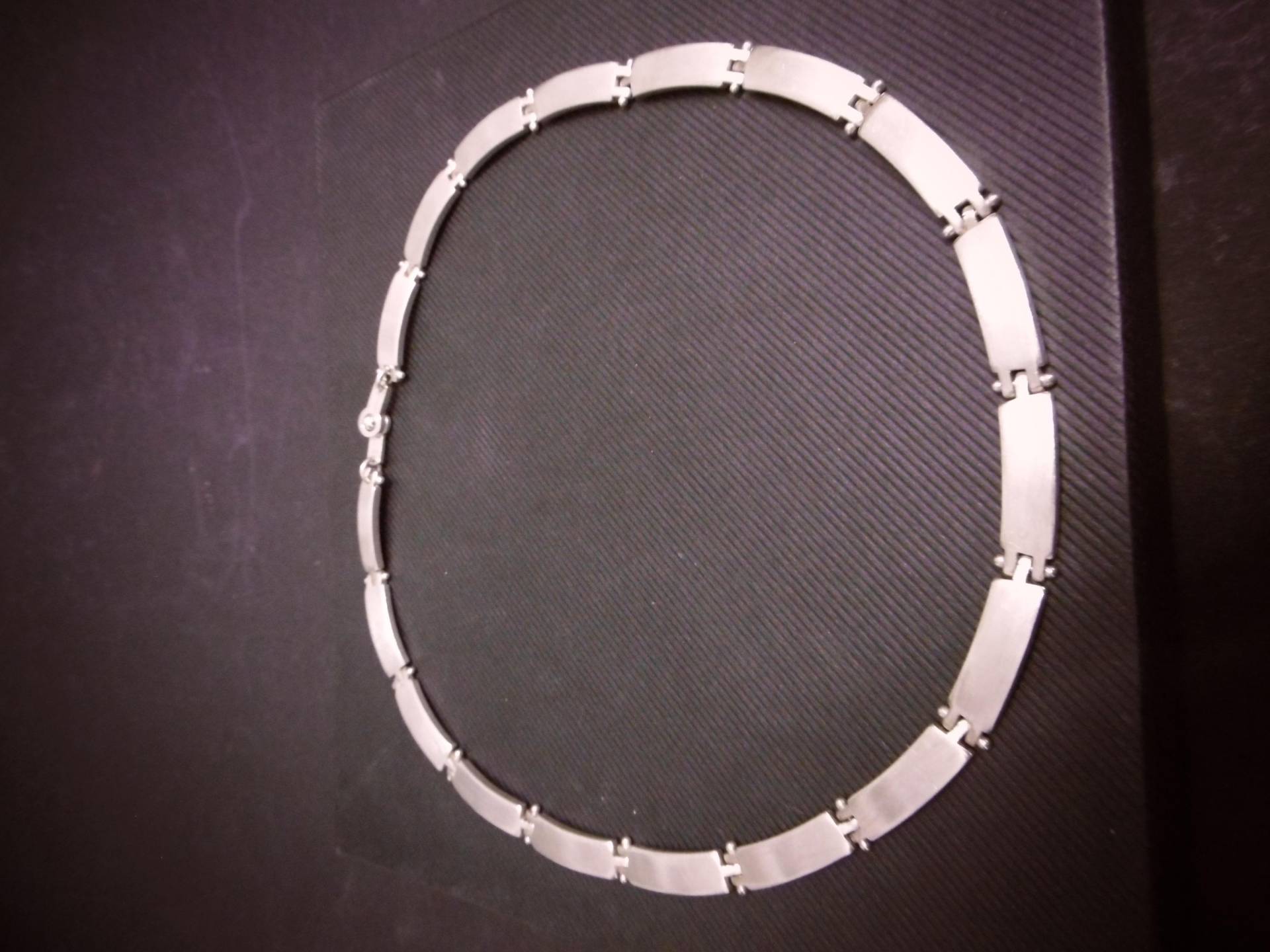 Elegante Halskette/Collier Von Esprit, 925Er Silber, Länge 40 cm Elegante Halskette/Collier Von Esprit, 925Er Silber, Länge 40 cm von KunstundSchund