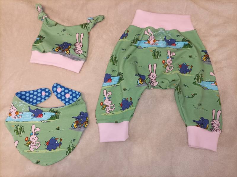 Babyset Gr.50/56 Mädchen, Pumphose +Knotenmütze+Halstuch-Geschenk Zur Geburt von KunterbunteDesign