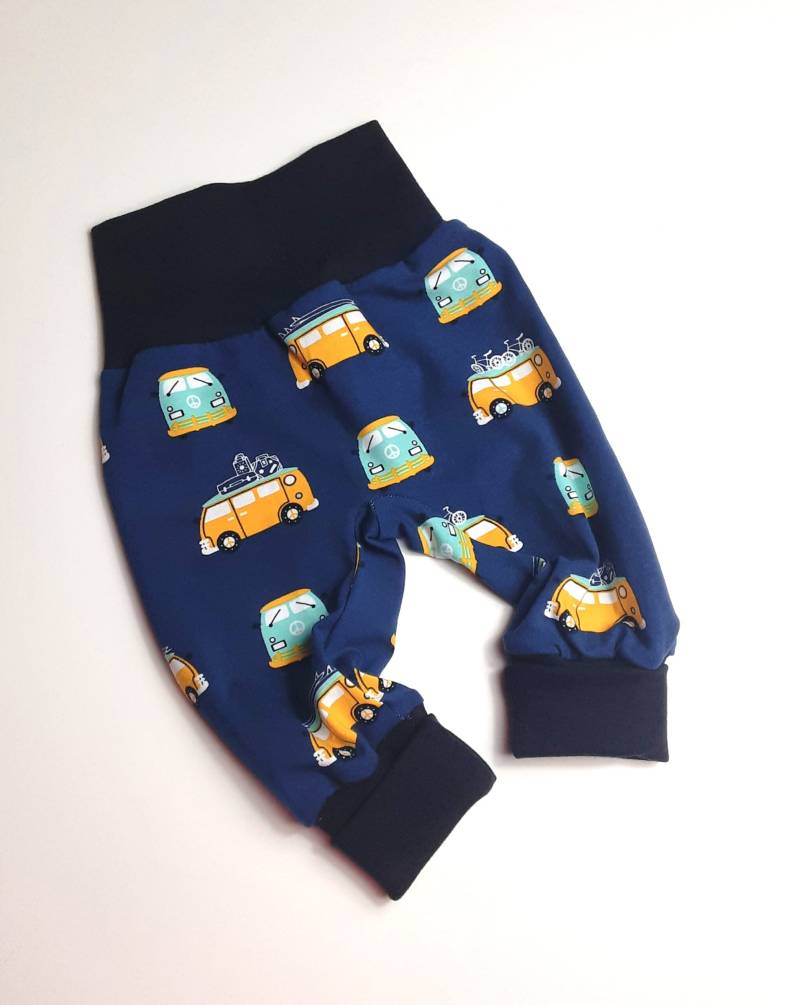 Baby Pumphose Bulli Camper Bus Camping Mitwachshose Babyhose Geschenk Mädchen Junge, Babyset von KunterbunteUnikate