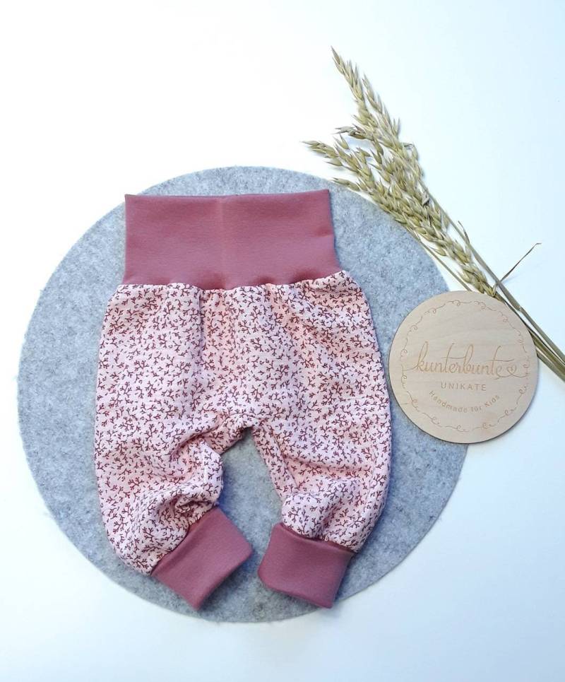 Baby Pumphose Musselin Sommerhose Leichte Hose Mitwachshose Babyhose Tobehose Kinder Geschenk Geburt Newborn Mädchen Junge von KunterbunteUnikate