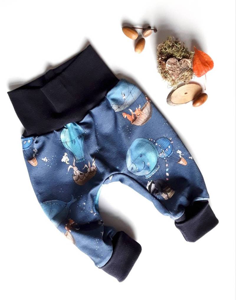 Baby Pumphose Waldtiere Fuchs Dachs Mitwachshose Babyhose Geschenk Geburt Mädchen Junge Kinder von KunterbunteUnikate