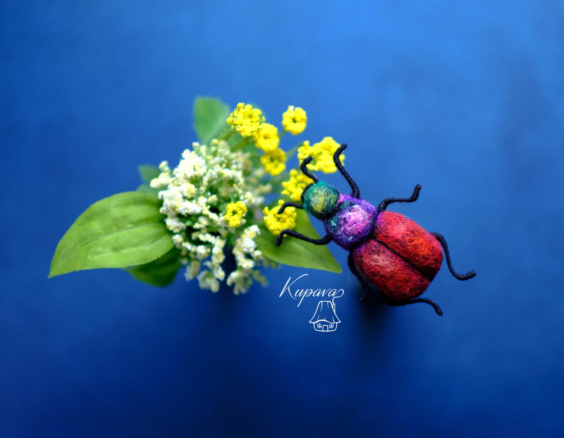 Roter Käfer Pin, Große Insekten Brosche, Nadelfilz Wolle 3D Waldtier Schmuck, Liebhaber Geschenk von KupavaMamaFelt