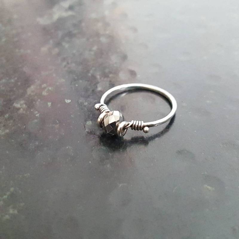 925Er Silber Ring Mit Glasschliffperle 925Er Silber Ring Mit Glasschliffperle von Kupferherz2020