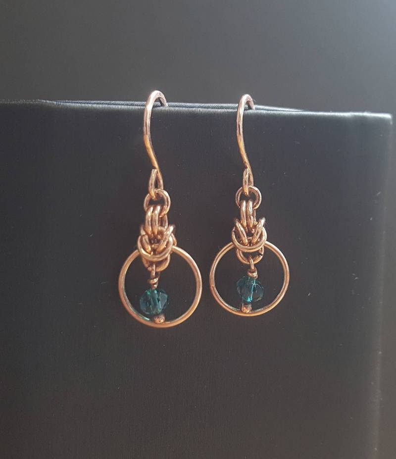 Chainmaille Kleine Ohrringe Ohrhänger Kupfer Mit Glasschliffperlen Chainmaille Kleine Ohrringe Ohrhänger Kupfer Mit Glasschliffperlen von Kupferherz2020