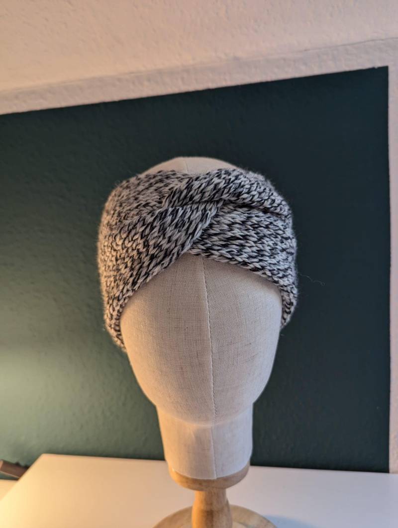 Warmes Zebra Wollstirnband Warmes Zebra Wollstirnband von KuschelKopp