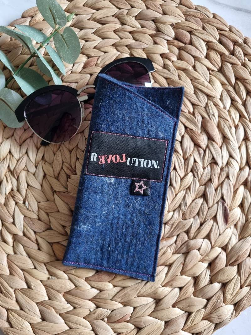 Handmade Felt Glasses Case | Eco-Friendly Eyewear Storage Pouch Soft & Lightweight Protector Durable Unique Organizer von Kuschelschals