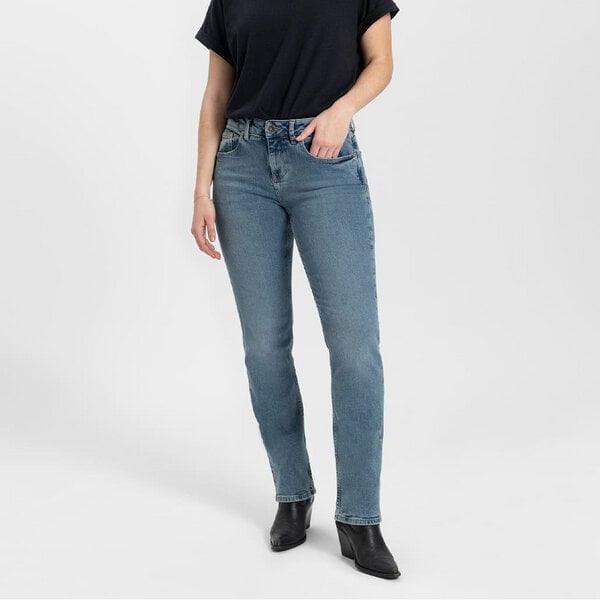 Kuyichi Jeans - Straight Fit - Sara von Kuyichi