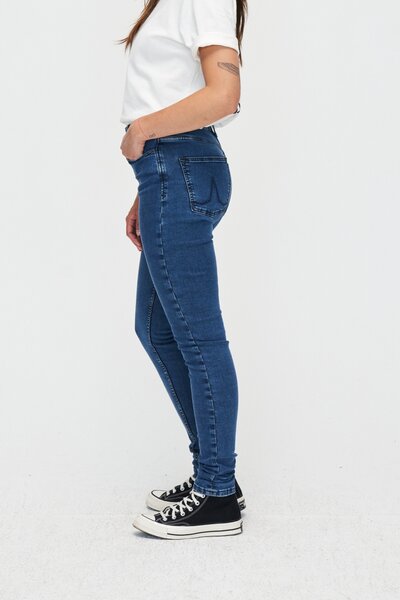Kuyichi Jeans Super Skinny - Lizzy - aus Bio-Baumwolle von Kuyichi