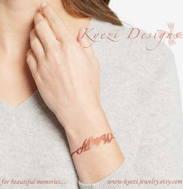 Silber, Gold, Roségold Benutzerdefiniertes Namensarmband - Wort Armband Sterling Silber Personalisierter Minimaler Name Silber, Gold, Roségold Benutzerdefiniertes Namensarmband - Wort Armband Sterling Silber Personalisierter Minimaler Name von KyeziJewelry