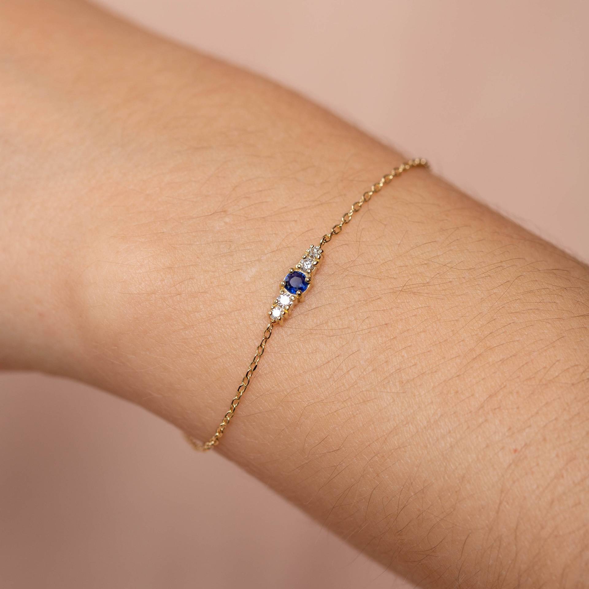 Blauer Saphir Diamant Armband 14K Gold - September Birthstone Geburtstagsgeschenk Für Sie Mit Natürlichen Edelsteinen Gb00012 von KyklosJewelry