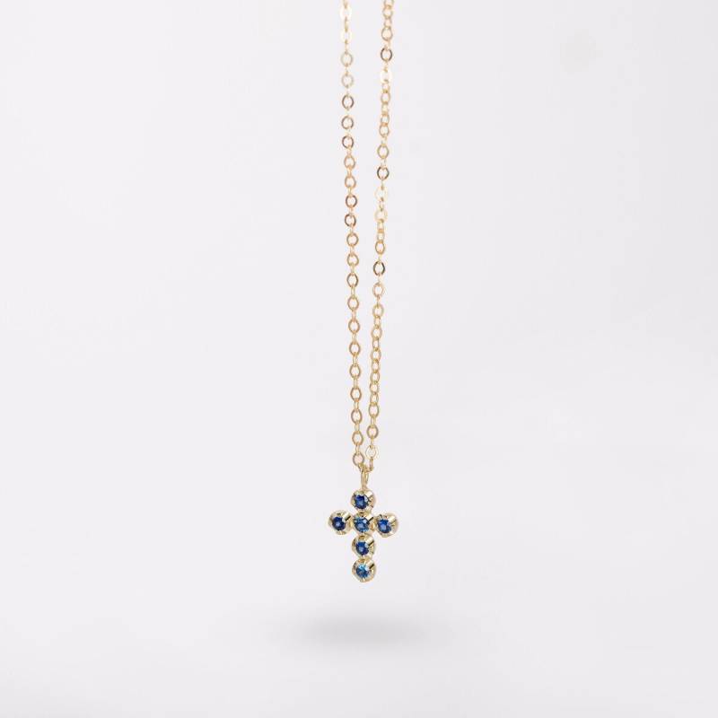 Blauer Saphir Kreuz Halskette 14K Gold - Winziger Religiöser Anhänger Für Frauen Und Mädchen Gn00190-003 von KyklosJewelry