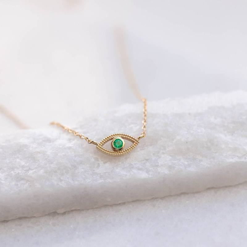 14K Massiv Gold Evil Eye Halskette Natürlicher Smaragd Mai Geburtsstein - Gn00107 004 von KyklosJewelry