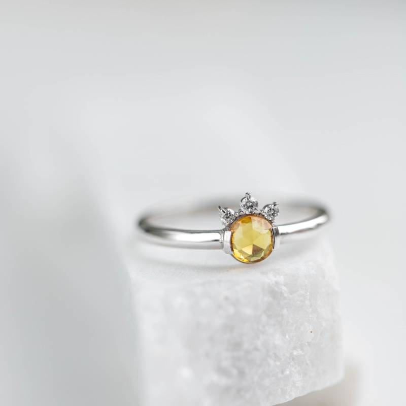 Gelber Saphir Verlobungsring 14K Weißgold Diamant Rosenschliff - Moderne Ehering Frauen Gr00326 von KyklosJewelry