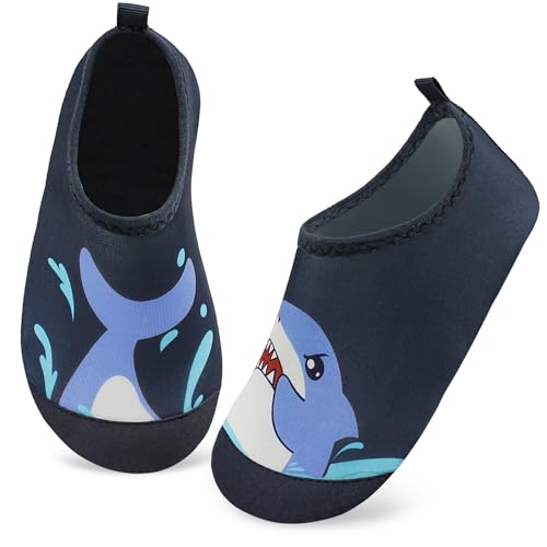 Kyopp Badeschuhe Wasserschuhe Kinder Mädchen Jungen Aqua Barfuss Non-Slip für Meer Schwimm Surf Strand Baby (2024-Hai-Dunkelblau 20/21 EU) von Kyopp