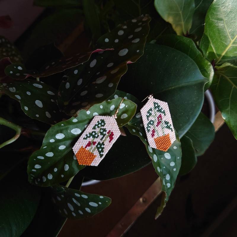Begonia Maculata - Polka Dot Pflanzenohrringe Begonia Maculata - Polka Dot Pflanzenohrringe von KyraBeads