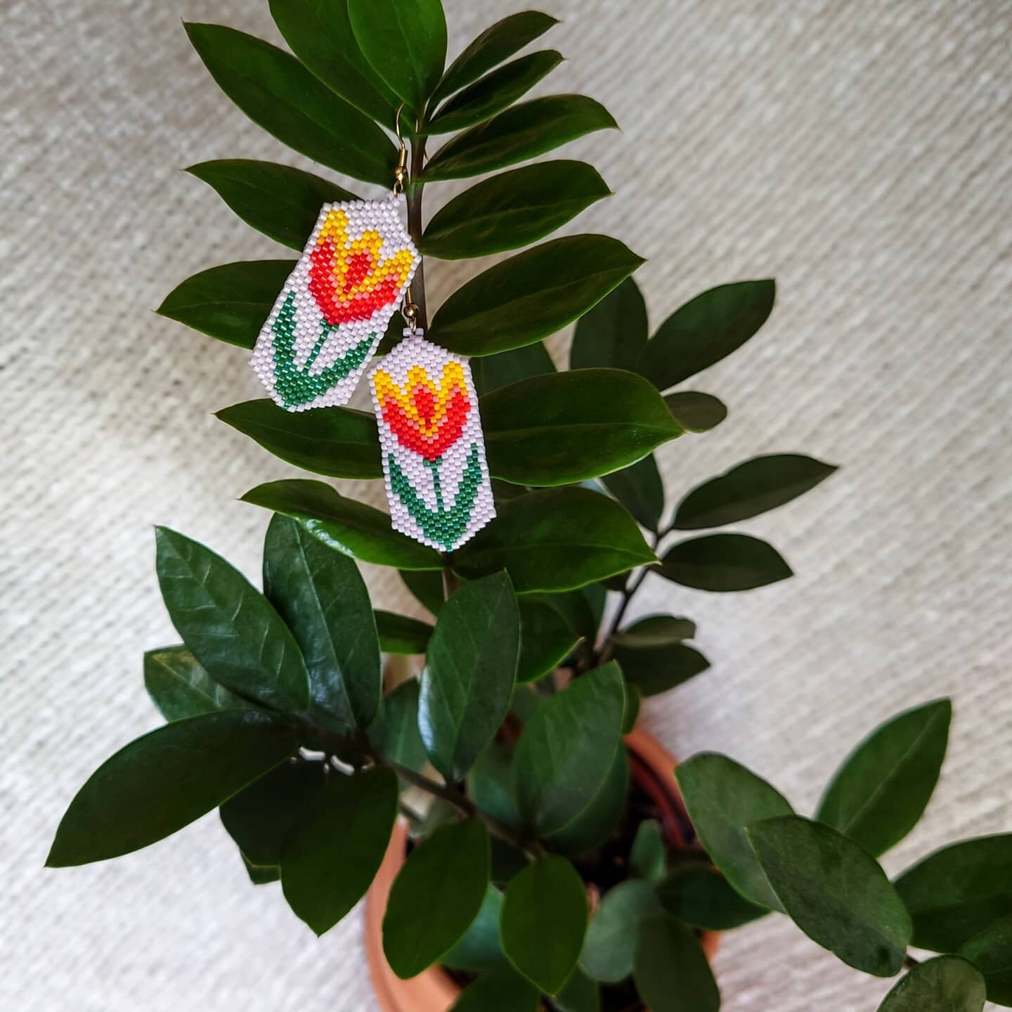 Rote & Gelbe Tulpe - Garden Collection Rote & Gelbe Tulpe - Garden Collection von KyraBeads
