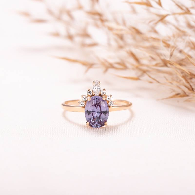 Alexandrit Versprechen Ring, Art-Deco-stil Verlobungsring, Kronenring, Tiara Edelsteinring, Birthstone Ring von KzKJewel