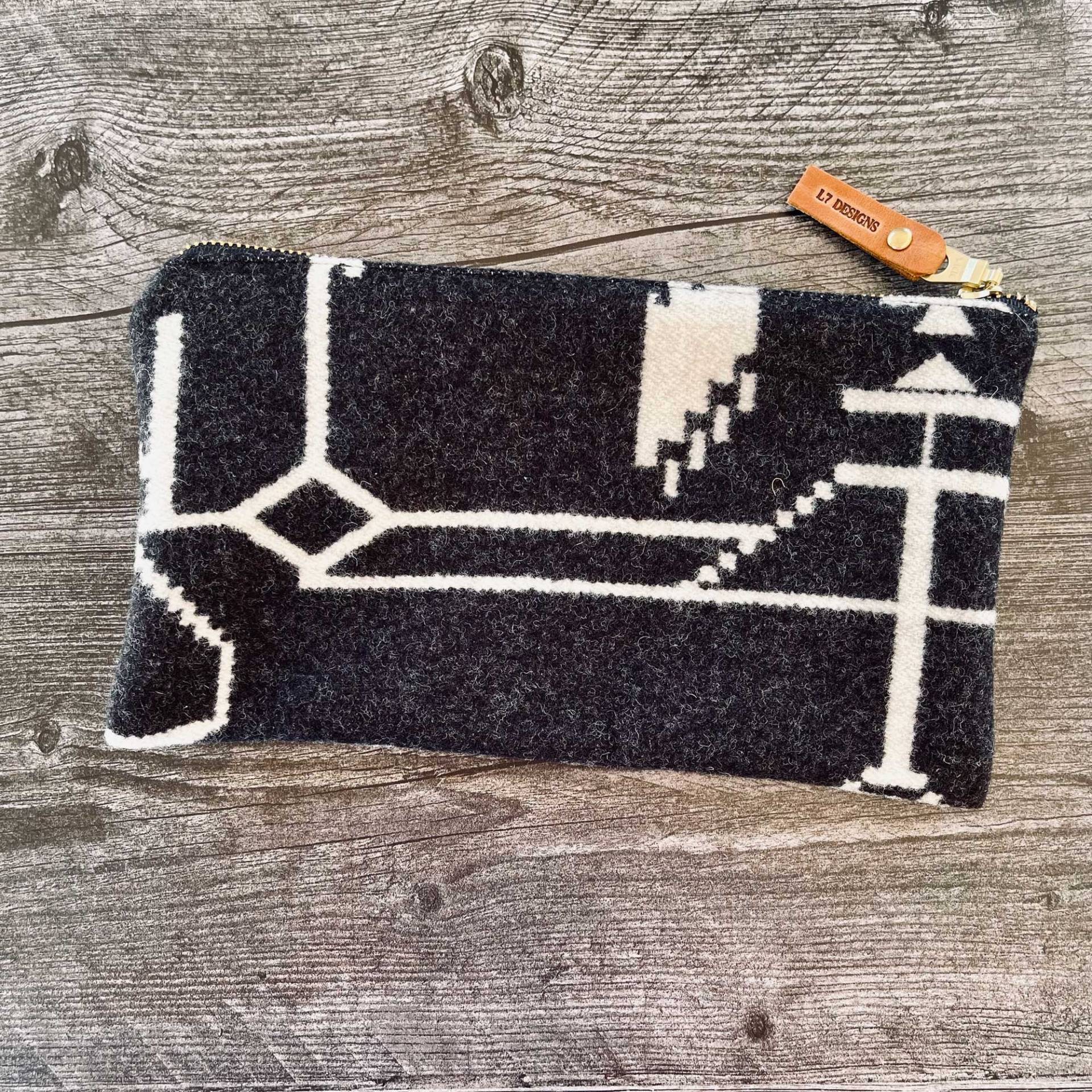Tsi Mayoh Reißverschluss Clutch, Aus Pendleton® Wolle, Handtasche, Reisetasche, Ca. 10"L X 5, 5"H von L7DesignsAZ