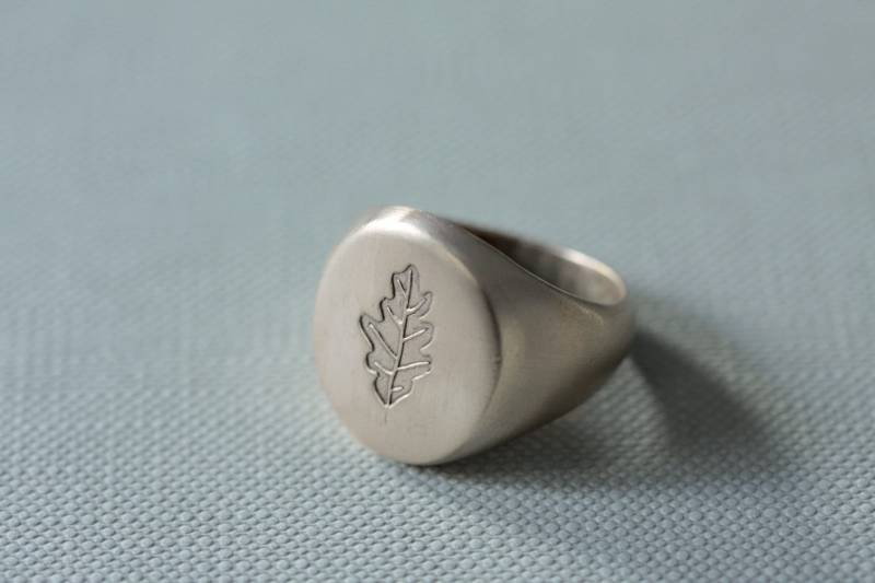 Chevalier Eichenblatt Graviert von LABCORSOSANGOTTARDO3