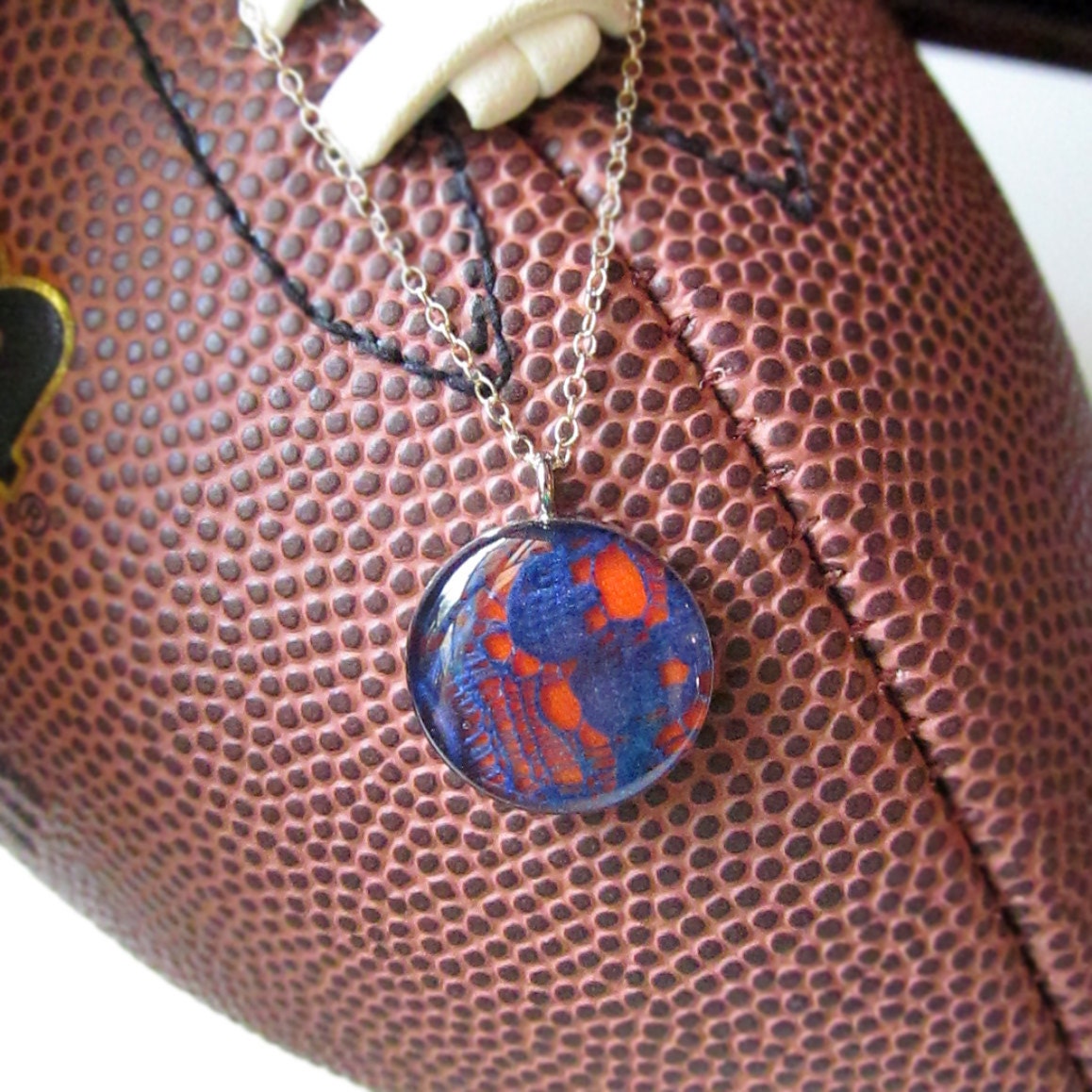 Blau Und Orange Gameday Halskette | Auburn Tigers Denver Broncos Fußball Schulgeist Tanzteam Cheerleading Geschenk War Eagle Blau Und Orange Gameday Halskette | Auburn Tigers Denver Broncos Fußball Schulgeist Tanzteam Cheerleading Geschenk War Eagle von LACEstudio