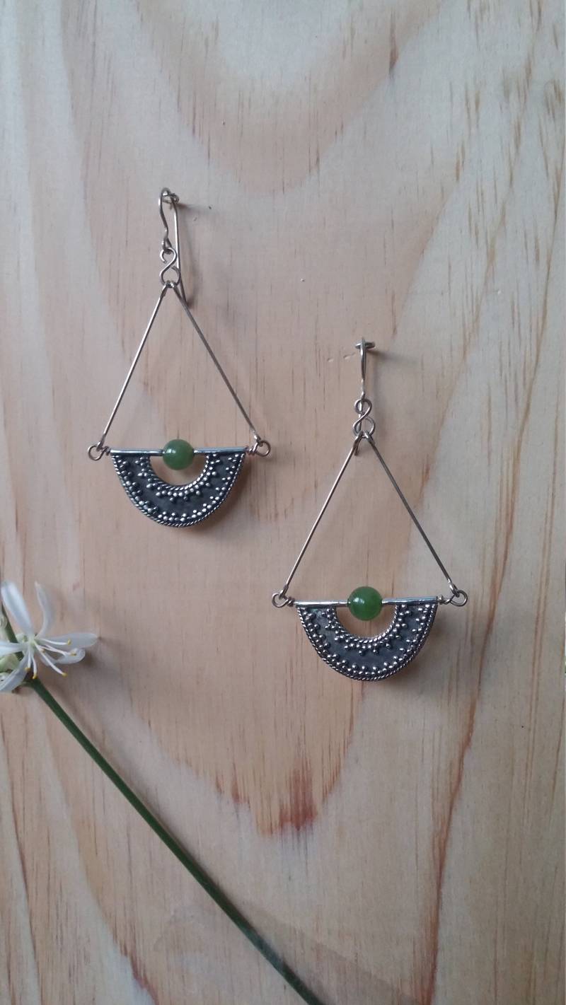 Lange Oxidierte Silber Ohrringe, Granulation, Jade, Lapis, Andere Farben Erhältlich. Exklusives Design, Handarbeit, Zeitlos Lange Oxidierte Silber Ohrringe, Granulation, Jade, Lapis, Andere Farben Erhältlich. Exklusives Design, Handarbeit, Zeitlos von LACHANCEbyhand