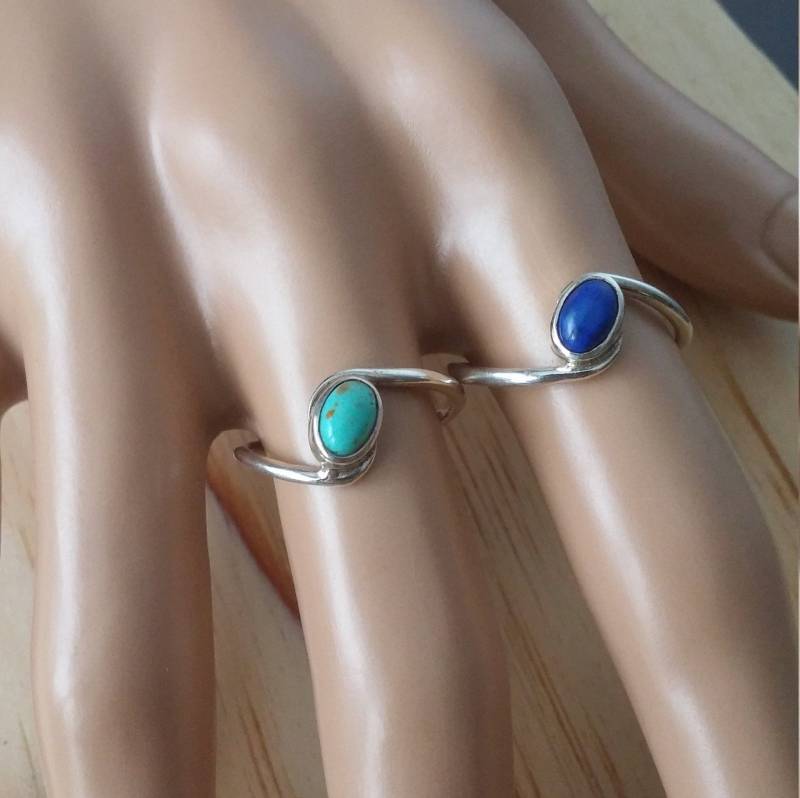 Lapis Lazuli Ring, Türkis Zarter Blauer Steinring, 4 Mal 6 Mm Natursteine Beigelegt in Silber, Stapelbar von LACHANCEbyhand