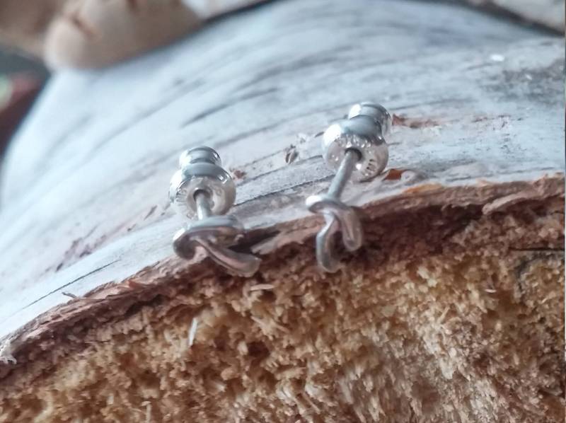 Mehrere Ohrstecker Sterling Silber Kleine Pilze Exklusives Design. Miniatur Ohrstecker, Hongos, Clous Champignons. Ohrringe Handgefertigt von LACHANCEbyhand