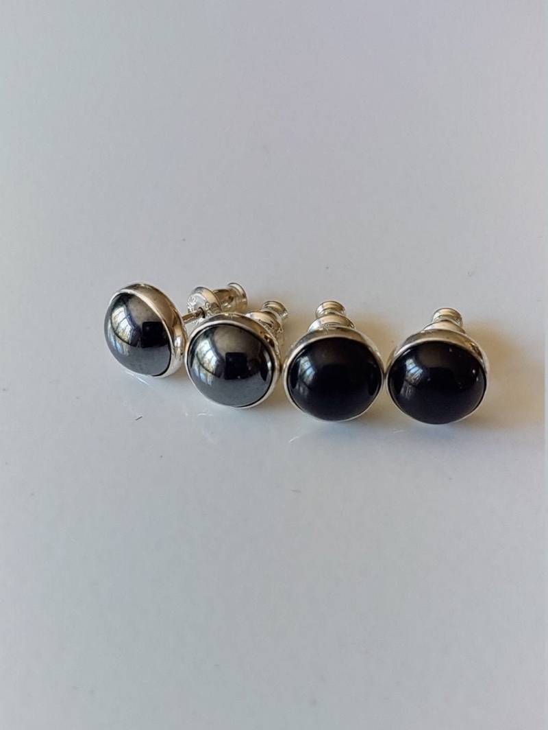 Schwarzer Onyx Ohrstecker, Hämatit-Ohrstecker, 8 Mm, Steinohrstecker in Silberfassung Nicht Geklebt. Hämatit Onix Ohrstecker von LACHANCEbyhand